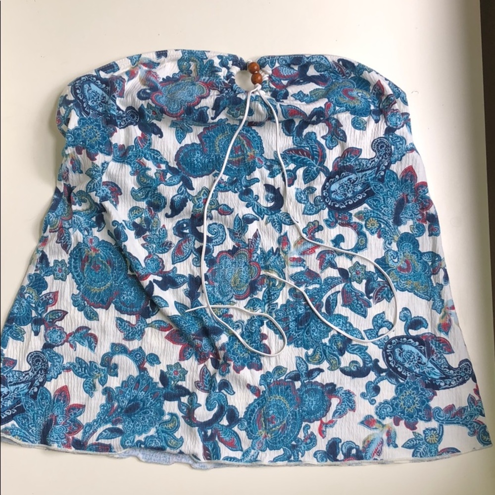 ANNOUNCEMENTS MATERNITY lounge TOP L